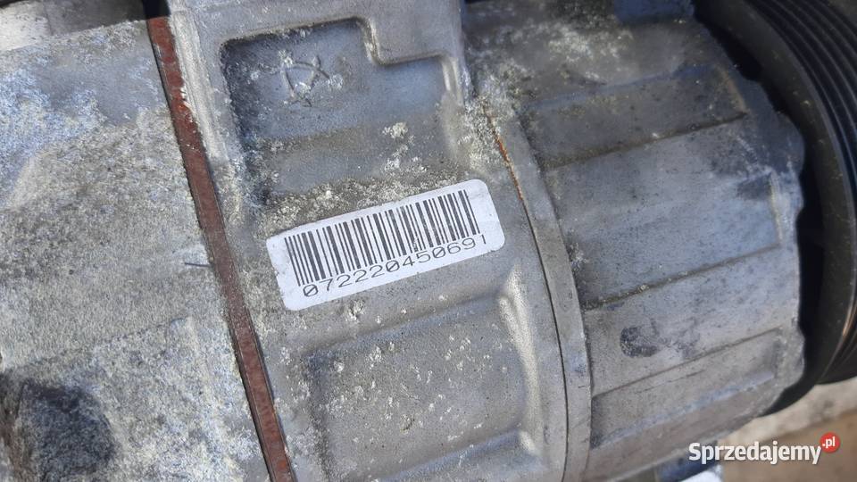 sprężarka kompresor klimatyzacji 8FK351322421 osobowe Dębno sprzedam