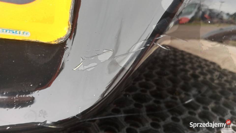 BMW E90 FL SEDAN KLAPA TYŁ 668 Zbierkowo