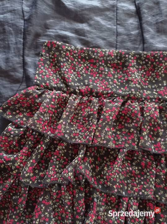 Mini spódnica marki Evie Hajnówka