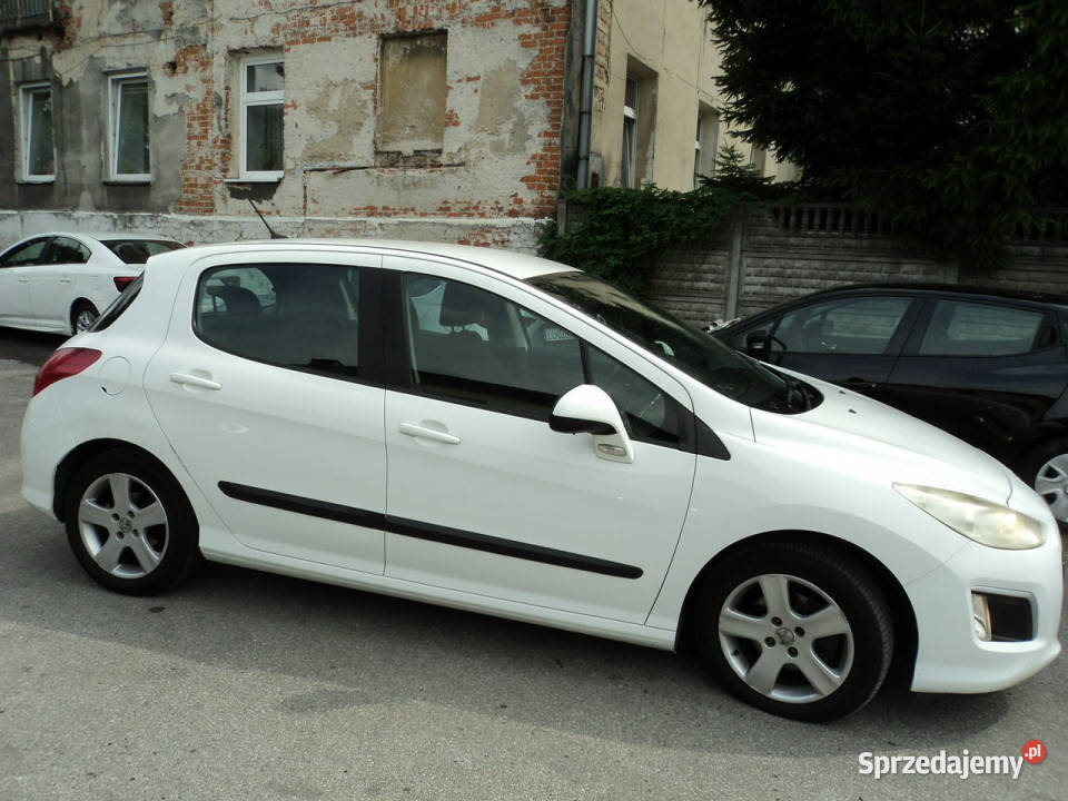 Peugeot 308 sprzedam Peugeota z 2012r T7 światła przeciwmgielne Lublin