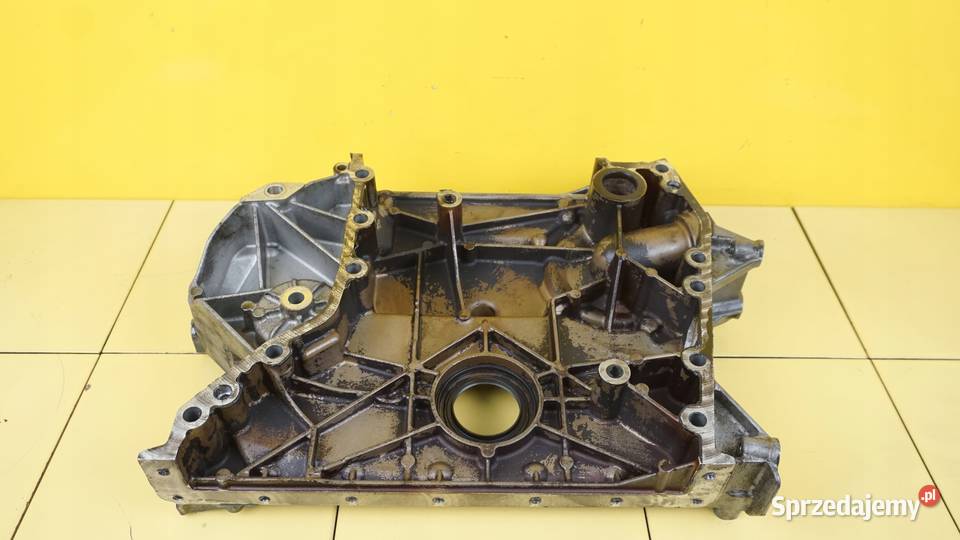 MERCEDES W204 18 CGI 11r 271820 obudowa rozrzadu Suków