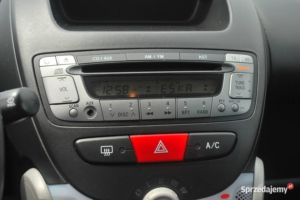 Toyota Aygo 10 benzyna 68 Klima Elektryczne wspomaganie kierownicy Nowy Sącz sprzedam