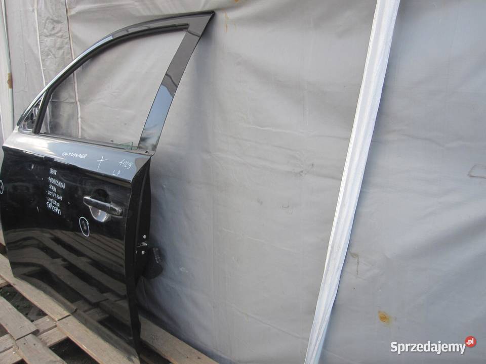 MITSUBISHI OUTLANDER III 18r drzwi lewe przód