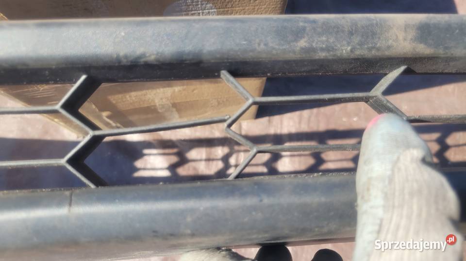 SKODA KAROQ SPOILER DOKŁADKA HOKEJ ZDERZAKA osobowe Ruda Śląska