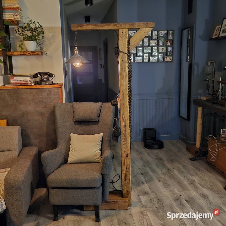 Unikatowa lampa stojąca ze starej belki Tuszyn sprzedam