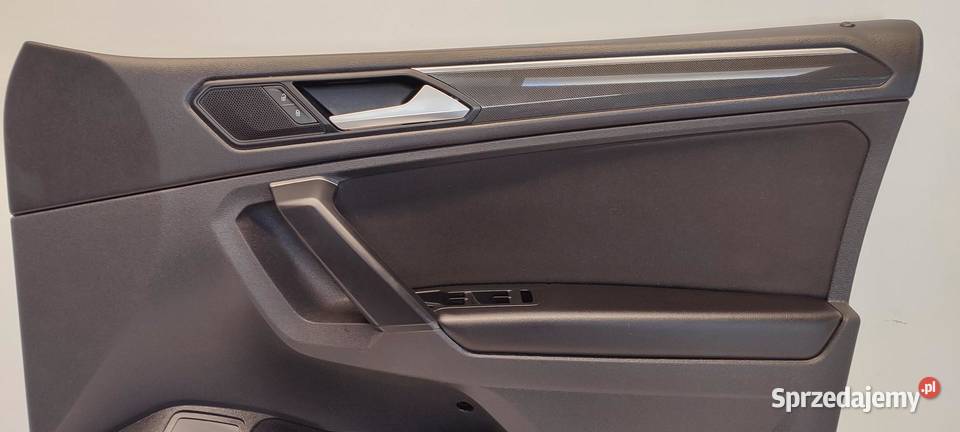 VW TIGUAN II BOCZEK DRZWI PRAWY PRZÓD RHD
