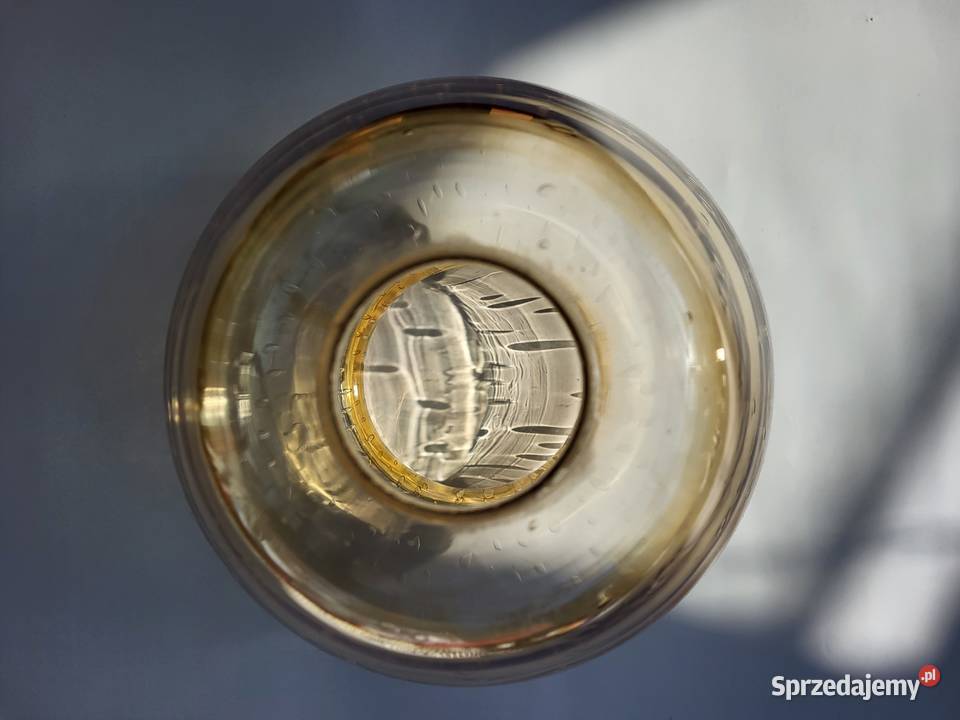 Klosze z czasów PRL lekko żółty miodowy kolor Kraków