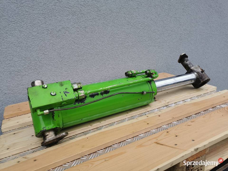 Cylinder hydrauliczny poziomowania Merlo P łyżki Wilkowo