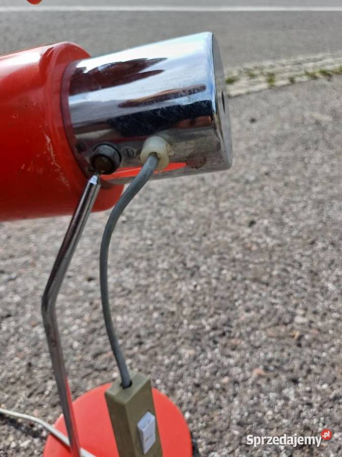 Retro lampka na biurko firmy Napako z 1967 roku Lubań