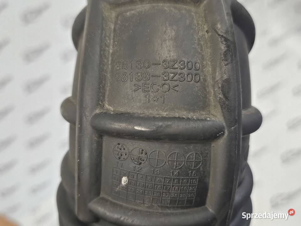 HYUNDAI i40 17 CRDI D4FD 14r rura powietrza świętokrzyskie