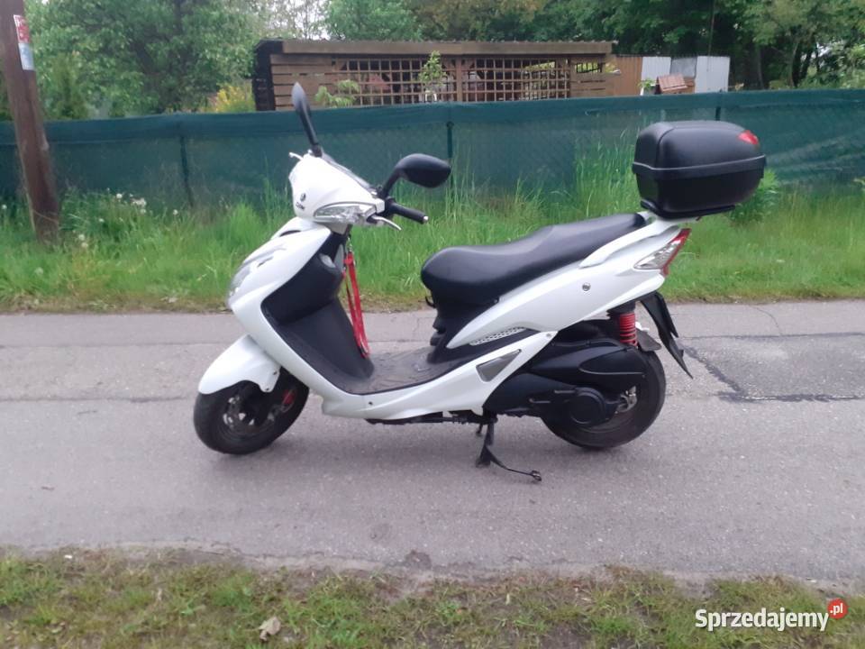 Mam do sprzedania skuter Trzebinia sprzedam
