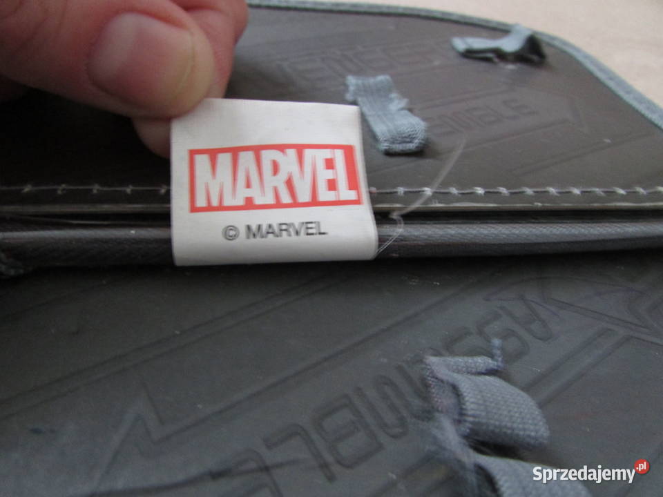 piórnik jednokomorowy Avengers Marvel Kraków