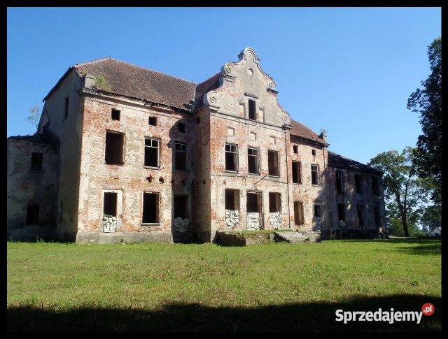 Pałac w Januszewie na Mazurach sprzedam