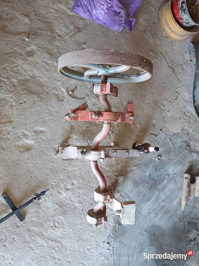 Wał z urządzenia rolniczego Dobruchna