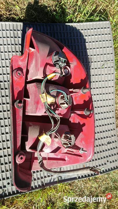 Mitsubishi space star 13 2000 tylnia lampa Lewa manualna Wołomin
