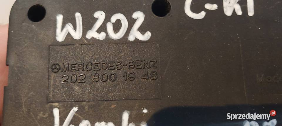 Pompka centralnego zamka MERCEDES W202 osobowe zachodniopomorskie Szczecin