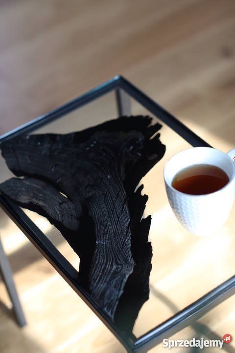 Stolik kawowy czarny dąb bezbarwny epoksyd sprzedam