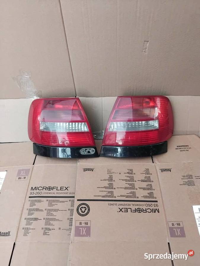 Lampy tył Audi A4 B5 FL Sedan Seima oryginał