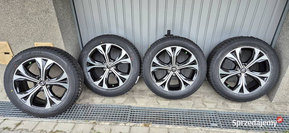 Nowe oryginalne koła Toyota Highlander R20Opony dolnośląskie Jelcz-Laskowice