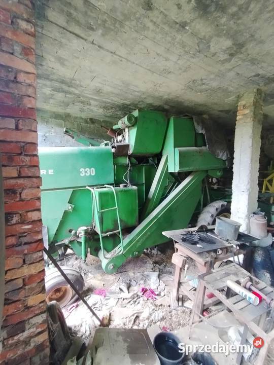 Kombajn zbożowy John Deere 330 na części małopolskie Dłużec