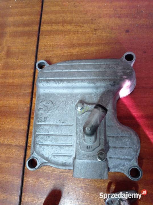 Pokrywa zaworowa SYM 250 Łubno sprzedam
