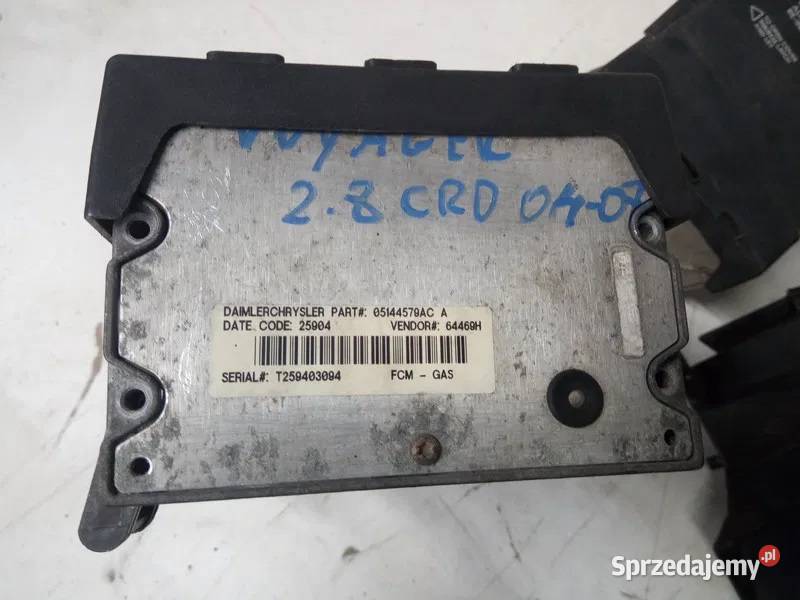 CHRYSLER VOYAGER 28CRD skrzynka bezpieczników Komputery Bydgoszcz