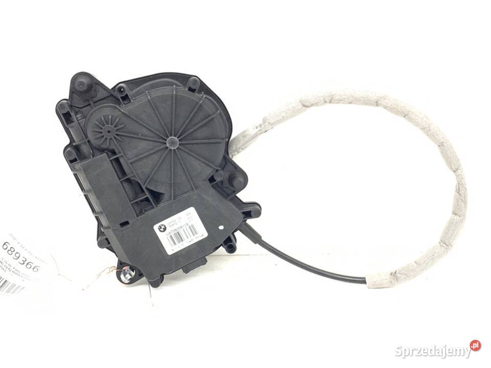 ZAMEK DOCIĄG KLAPY BMW G30 SedanLimuzyna 7383561 Karoseria