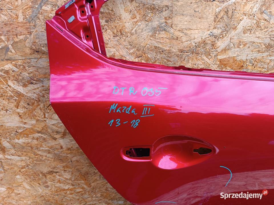 MAZDA III 3 1318 DRZWI TYŁ TYLNIE PRAWE PRAWY Słowikowo
