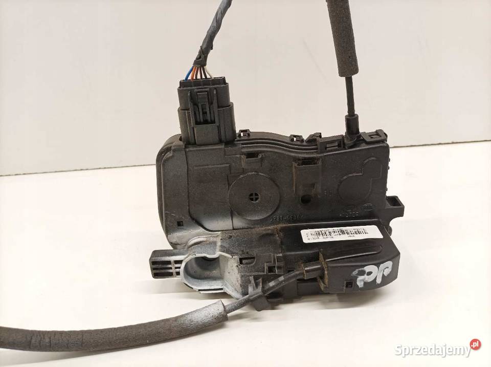 ZAMEK DRZWI PRAWY PRZÓD EU 813203U010 Kia