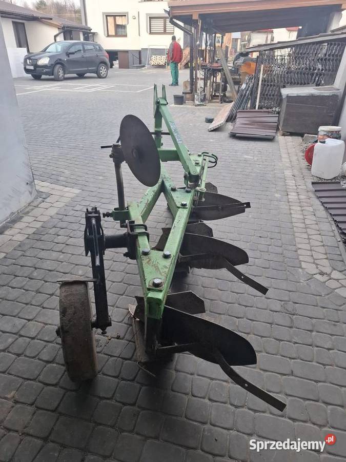 Pług 3 skibowy Bomet Brody