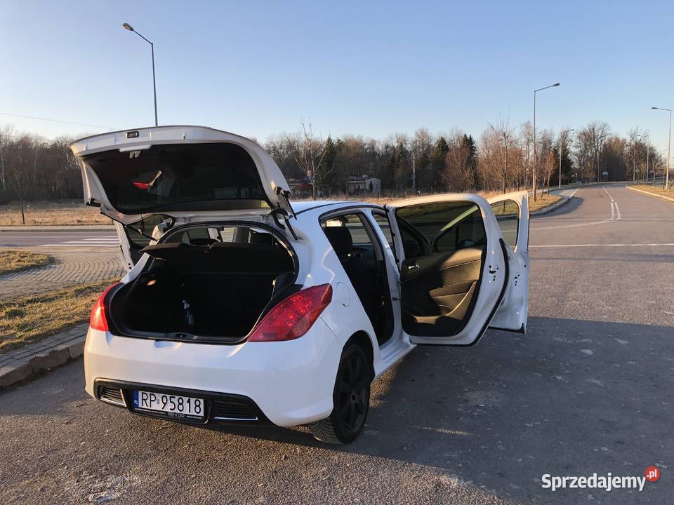 Peugeot 308 T7 2013 LED alufelgi BT nowy aku i Rzeszów