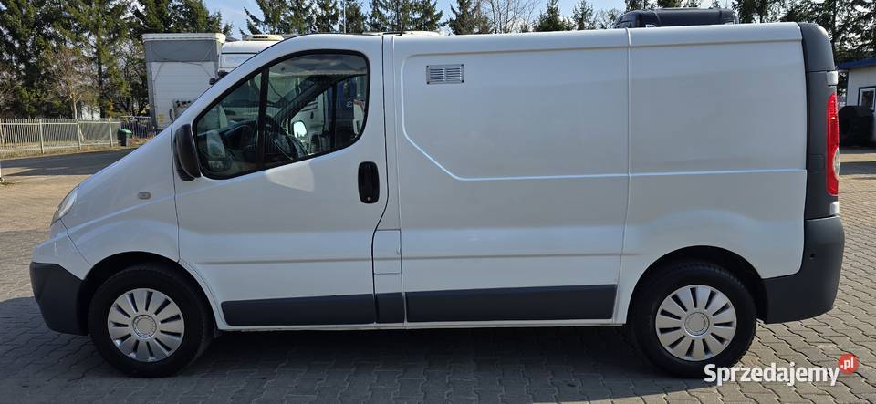 RENAULT TRAFIC II 20DCi NAVITOMTOM KLIMATYZACJA Świdnik
