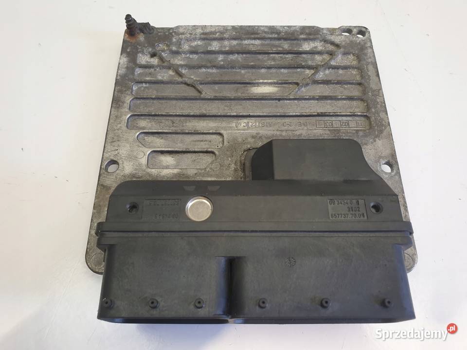 Mercedes W203 18 K STEROWNIK SILNIKA A2711534979 osobowe Komputery Janów