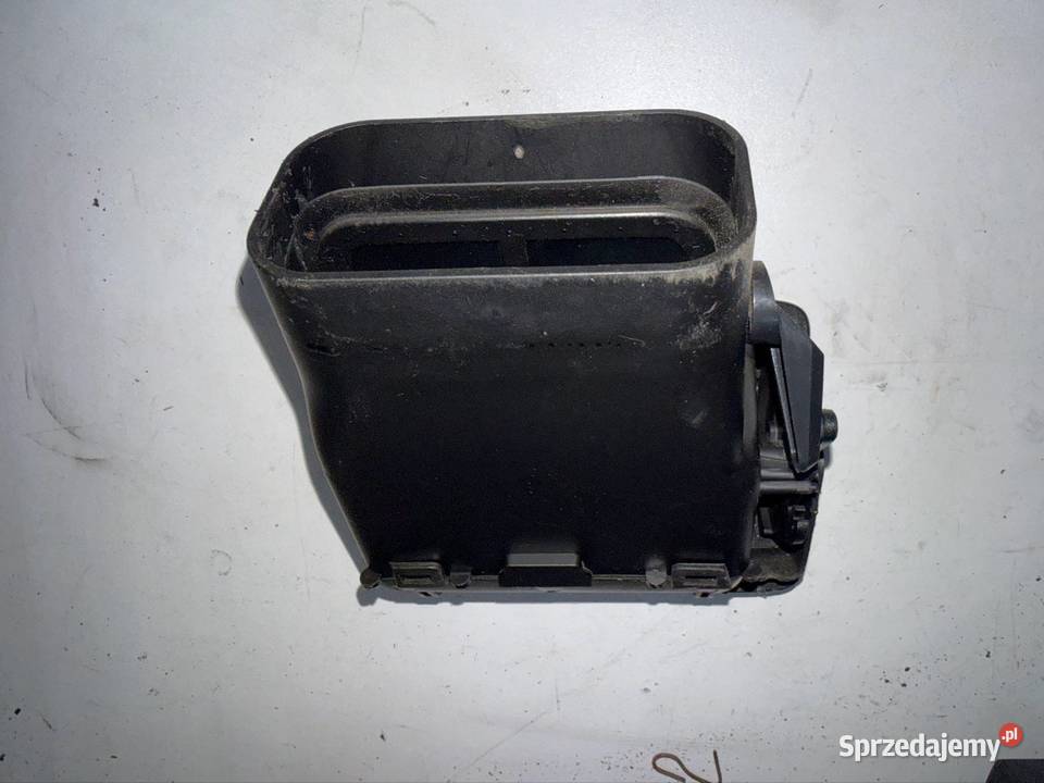 Boczna kratka nawiewu lewa Peugeot 307 Ostrów Wielkopolski