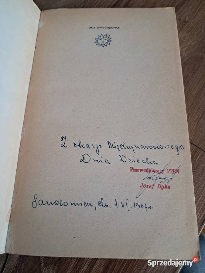 książka z 1966 z dedykacją zwycięstwa Janusza świętokrzyskie Sandomierz