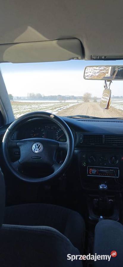 Volkswagen Passat 16 benzynalpg Passat