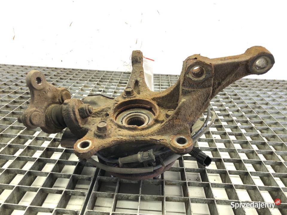 ZWROTNICA LEWY PRZÓD HYUNDAI KONA 10 120 osobowe Zwrotnice sprzedam