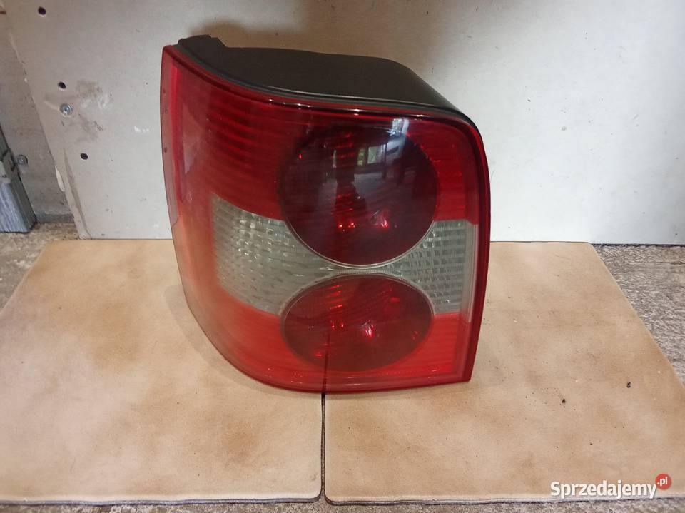 VW Passat B5 fl combi lampa tylna lewa orginał Wrocław