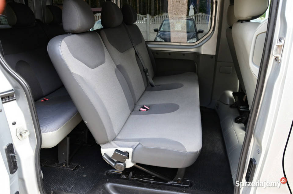 Opel Vivaro 20 CDTI 115 8 Osób Super Stan I nieuszkodzony mazowieckie Ostrów Mazowiecka