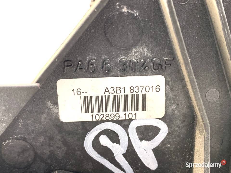 ZAMEK DRZWI PRAWY PRZÓD VW GOLF IV Kombi osobowe sprzedam