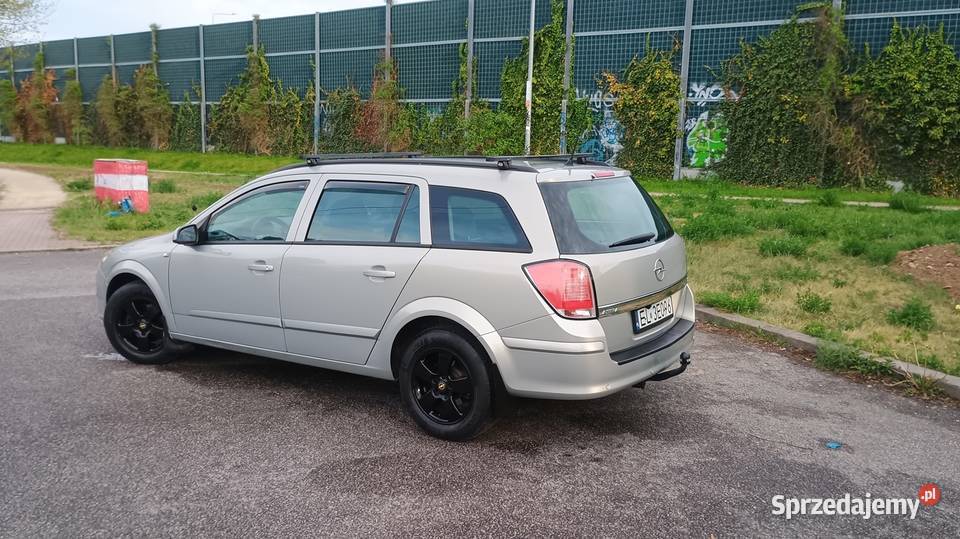 Zadbana Astra H 18 kombi Łódź