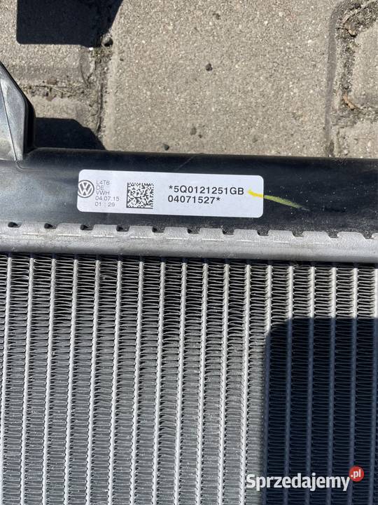 Volkswagen Skoda chłodnica wody 5q0121251hq Kozubszczyzna sprzedam