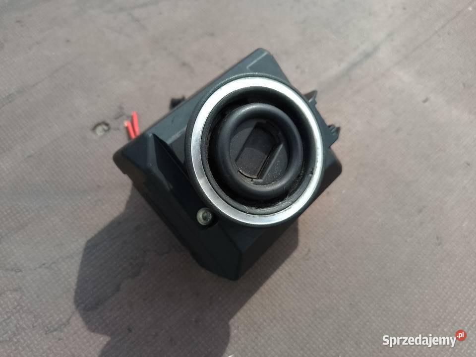 Stacyjka Mercedes W204 Lift Wyposażenie wnętrza Luboń