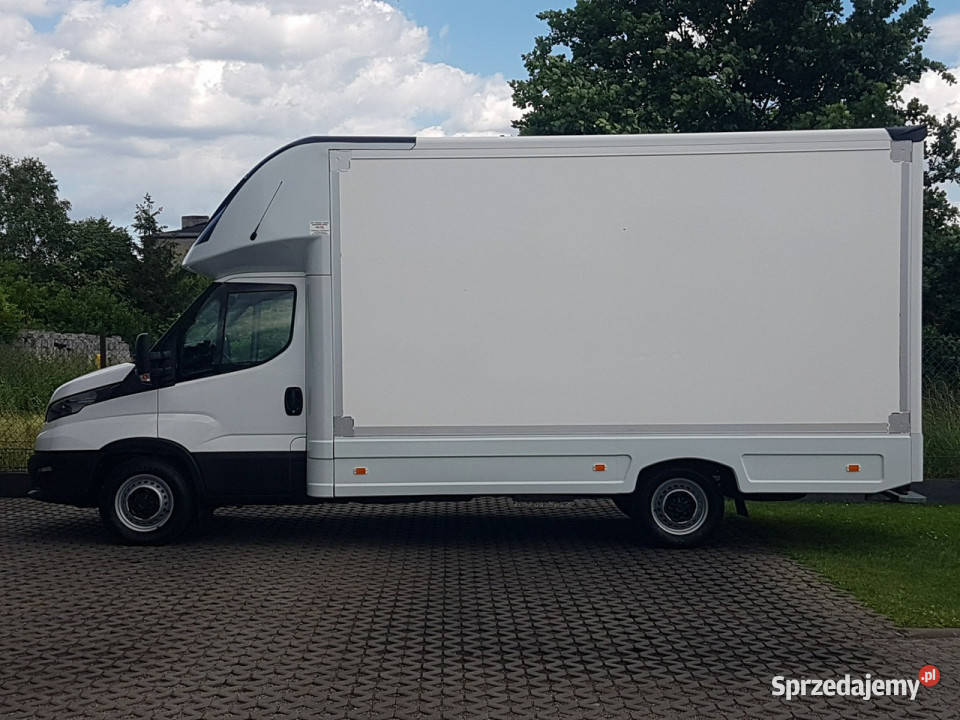 Iveco Daily KONTENER NISKOPODŁOGOWY 443x223x242 garażowany sprzedam