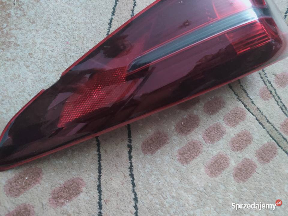 Lampa mazda 3 bp sedan 2019 strona pasazera Suwałki