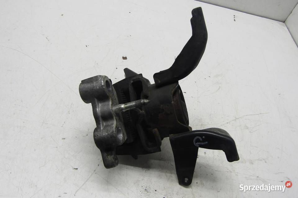 PODUSZKA ŁAPA SILNIKA PRAWA PRAWE 18 HYBRID