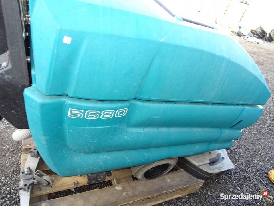 SZOROWARKO CZYSZCZARKA TENNANT 5680 Pozostałe Wąchock sprzedam