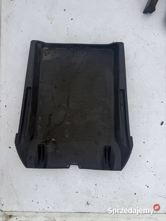 wkładka podłokietnikaschowka Volvo V50 s40 II Ostrów Wielkopolski sprzedam