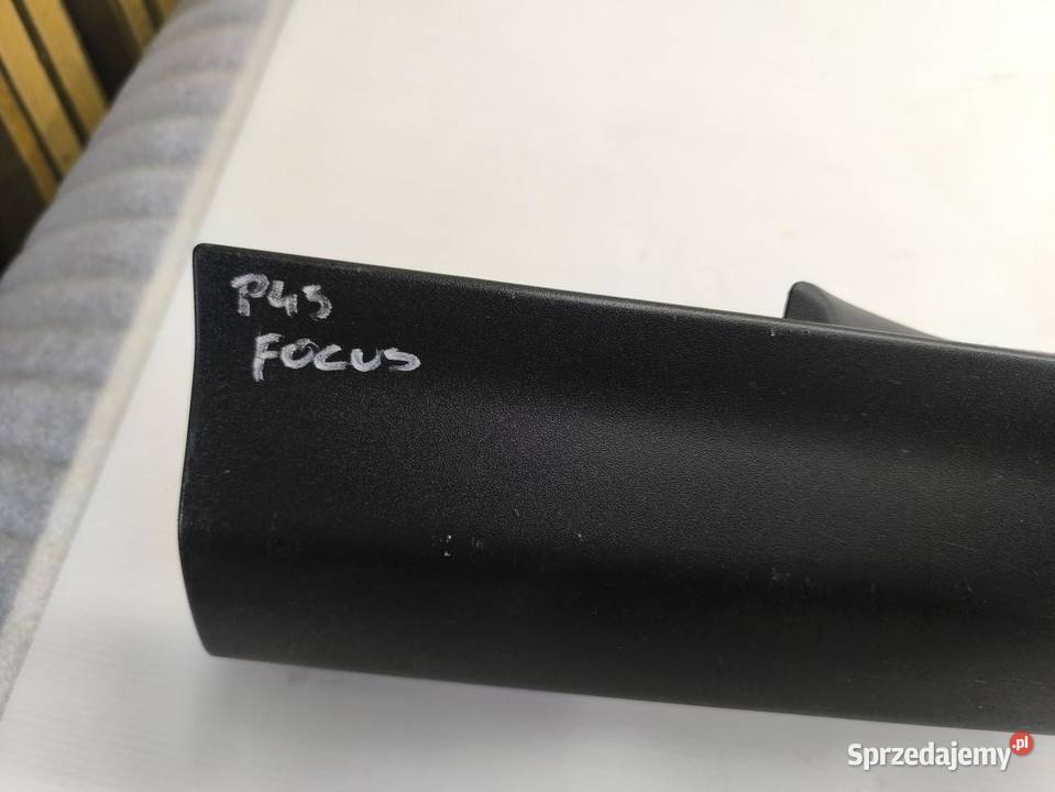 LISTWA OSŁONA PROGU PRAWA FORD FOCUS MK3 LIFT