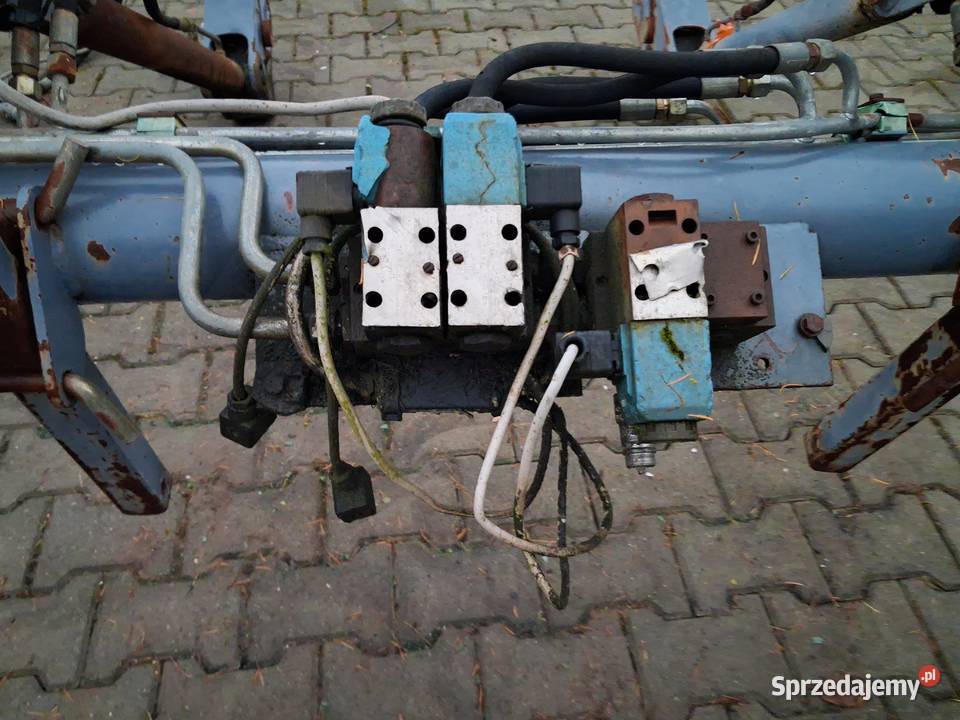 Massey ferguson 365 390 ładowacz tur Radomsko sprzedam